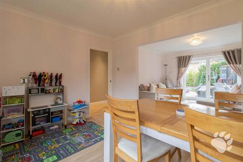 79 Codenham Green, Basildon, SS16 5DS