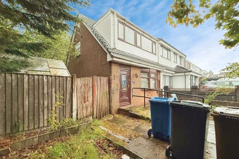 3 bedroom semi-detached house for sale, Suffolk Grove, Leigh