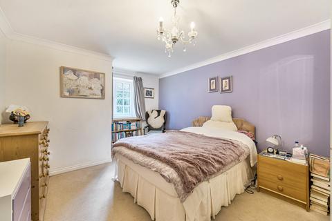 undefined, Courtney Place, Binfield RG42
