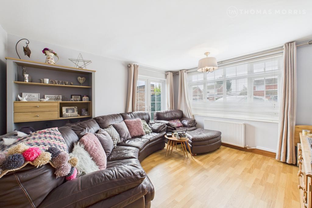 Living Room/Bedroom