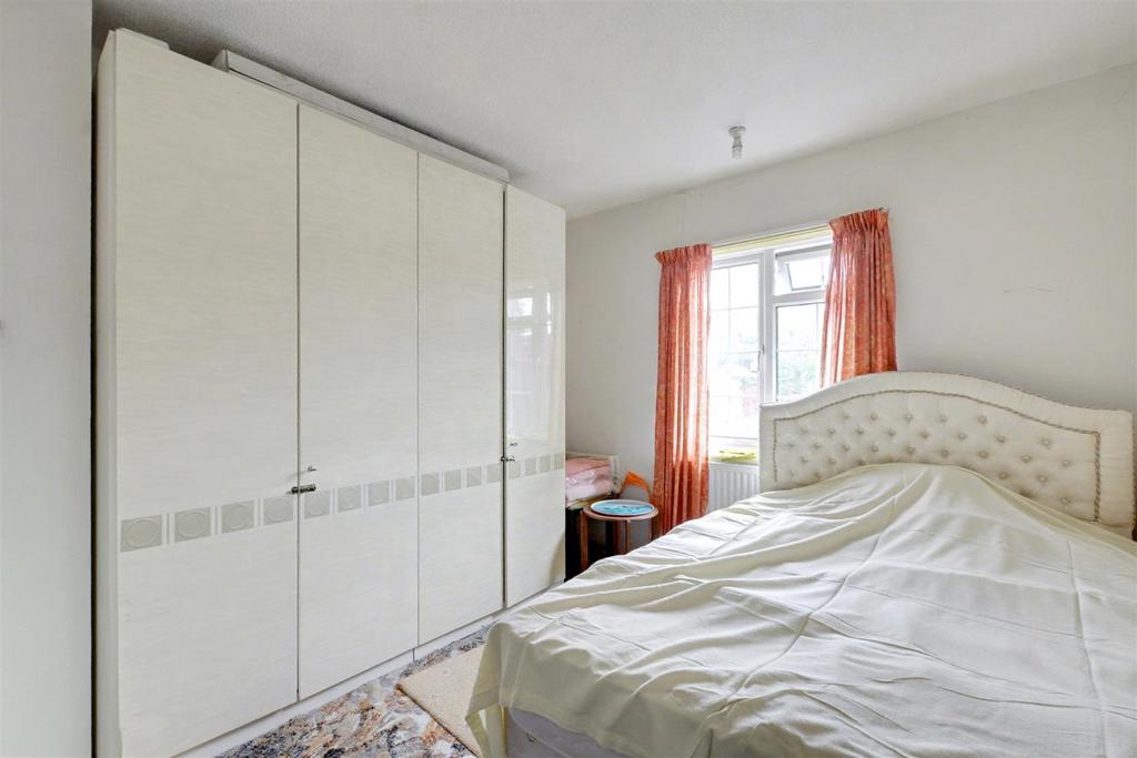 Bedroom 2.jpeg