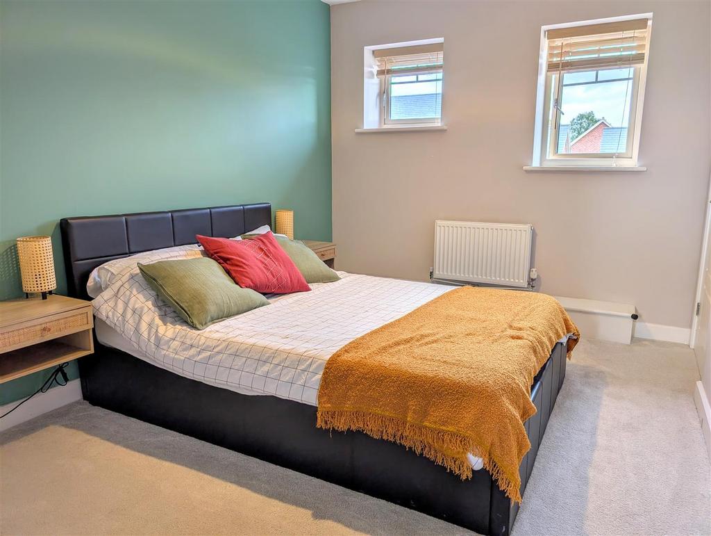 PXL 20251007 102850030.MP~2.jpg