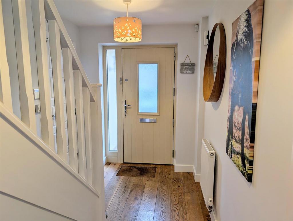 PXL 20251007 101915032.MP~2.jpg