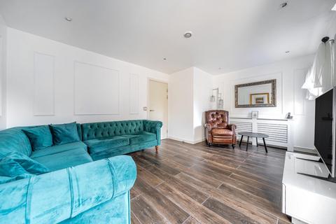3 bedroom semi-detached house for sale, Edgar Close, Kings Hill, West Malling