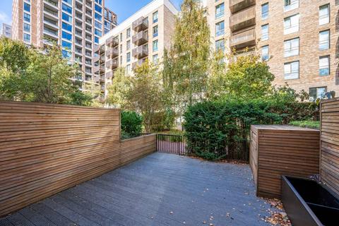 3 bedroom flat for sale, Wansey Street, Elephant and Castle, London, SE17