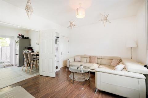 undefined, Cheltenham Road, London