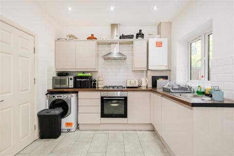 undefined, Cheltenham Road, London