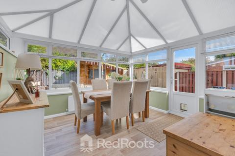3 bedroom semi-detached house for sale, Doncaster, South Yorkshire DN5
