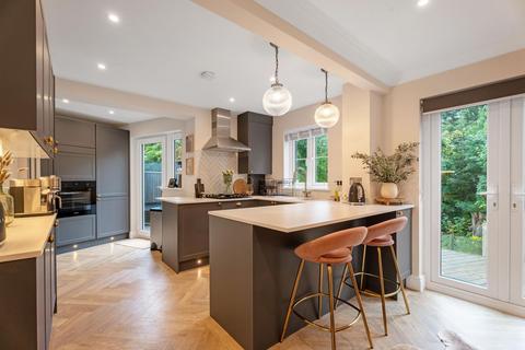 undefined, Washington Terrace, Middle Barton, OX7