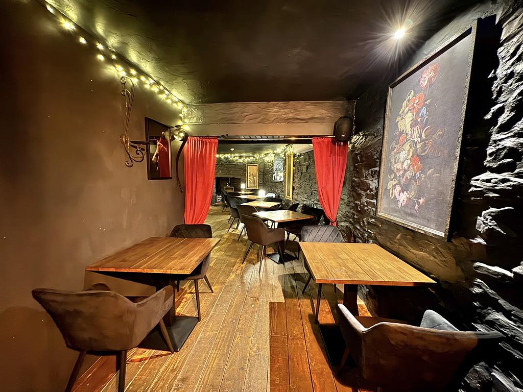 Sitting Area