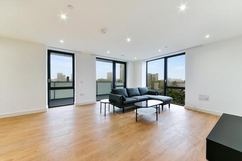 2 bedroom flat to rent, Peppercorn Court, Blair Street, London, E14.