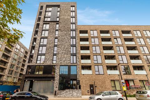 2 bedroom flat to rent, Peppercorn Court, Blair Street, London, E14.