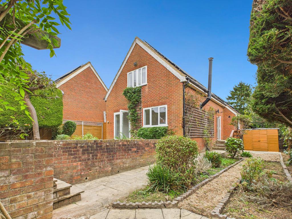 Cam02909 g0 pr0499 still015