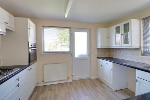 2 bedroom detached bungalow for sale, BERNINA AVENUE, WATERLOOVILLE