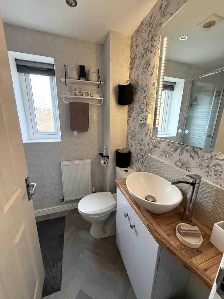 Ensuite
