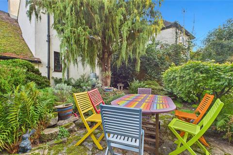 undefined, Higgs Lane, Bagshot, Surrey, GU19