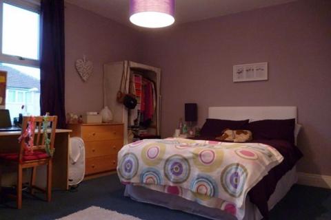 4 bedroom house to rent, Richmond Avenue, Leeds LS6