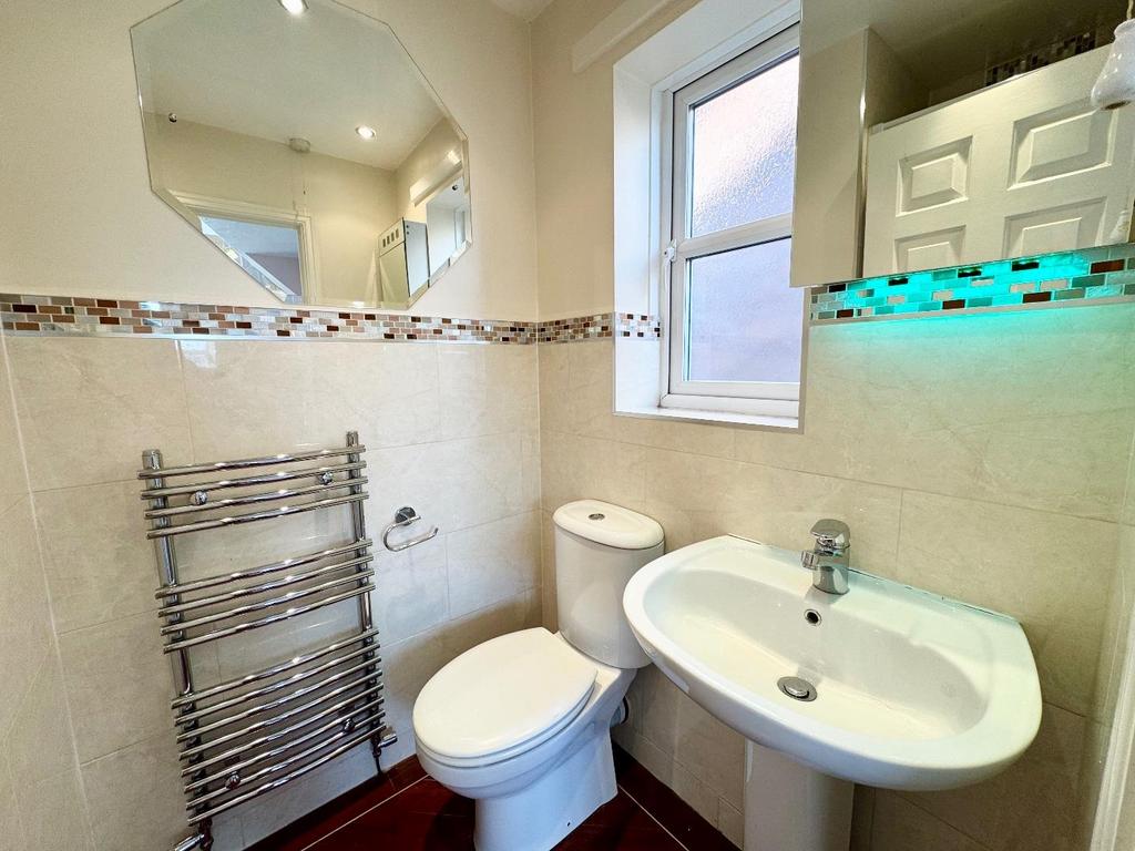Ensuite