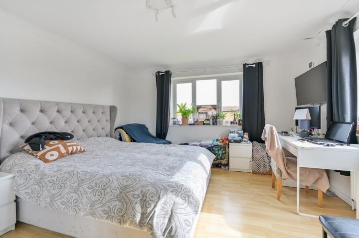 Chpk2459848 large-18-15 jpg