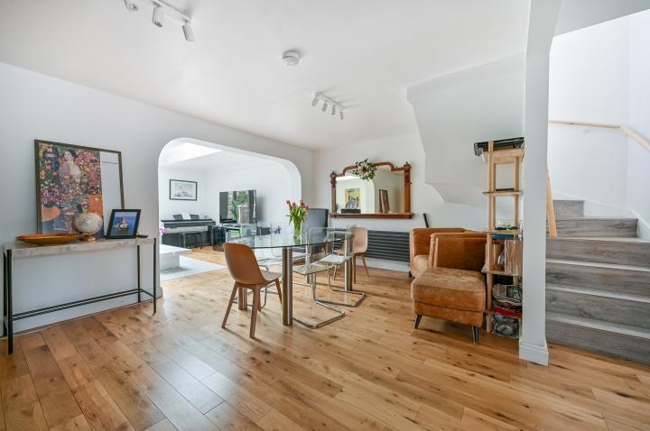 Chpk2459848 large-9-08 jpg