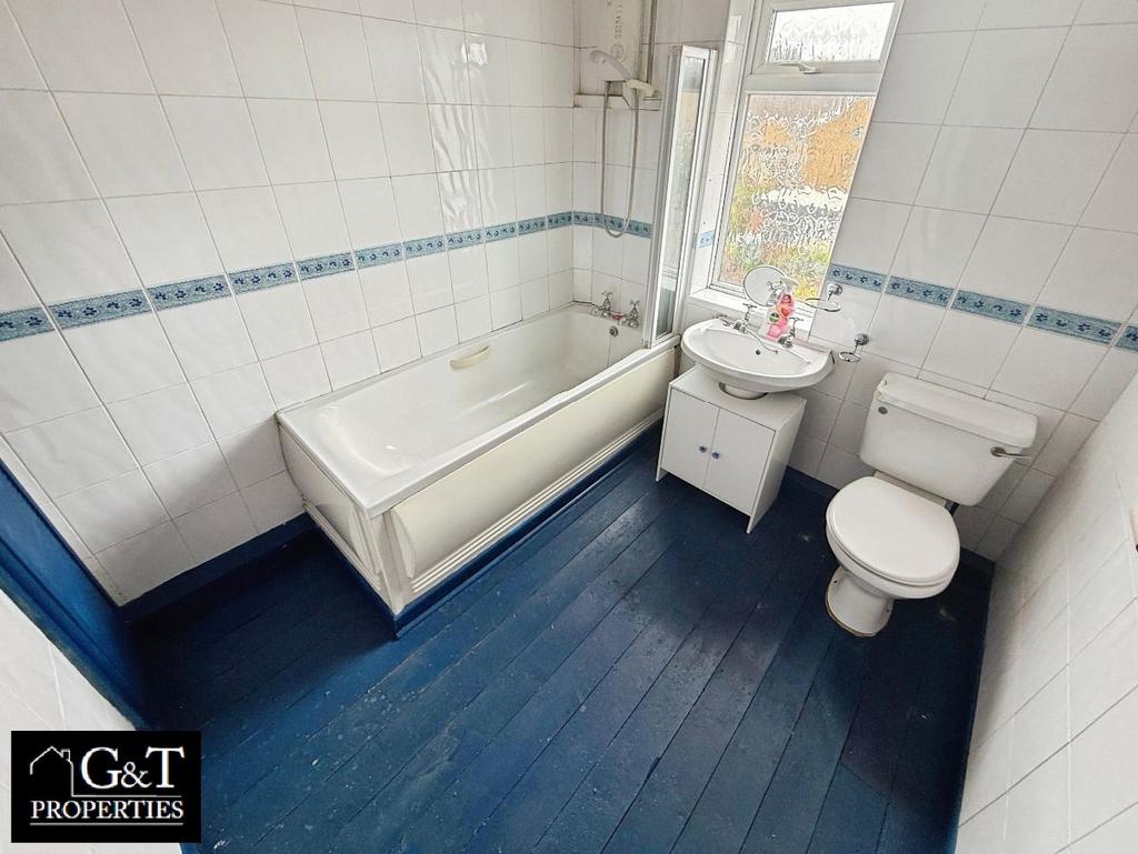 Family bathroom
