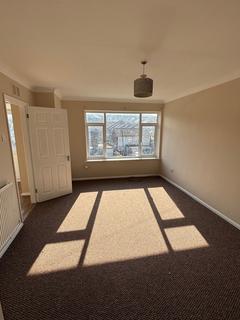 3 bedroom terraced house for sale, Princes Avenue, Chatham