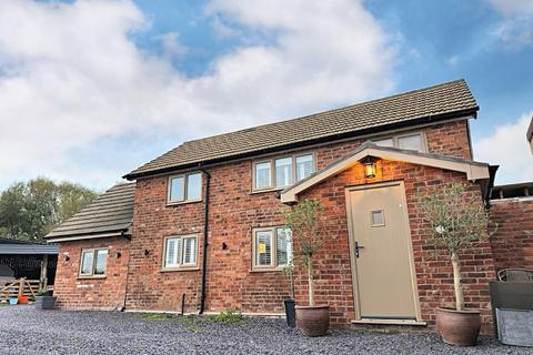 undefined, Hetherson Green, Malpas