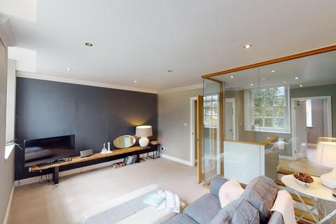 2 bedroom duplex to rent, Gainsborough Court, Skipton