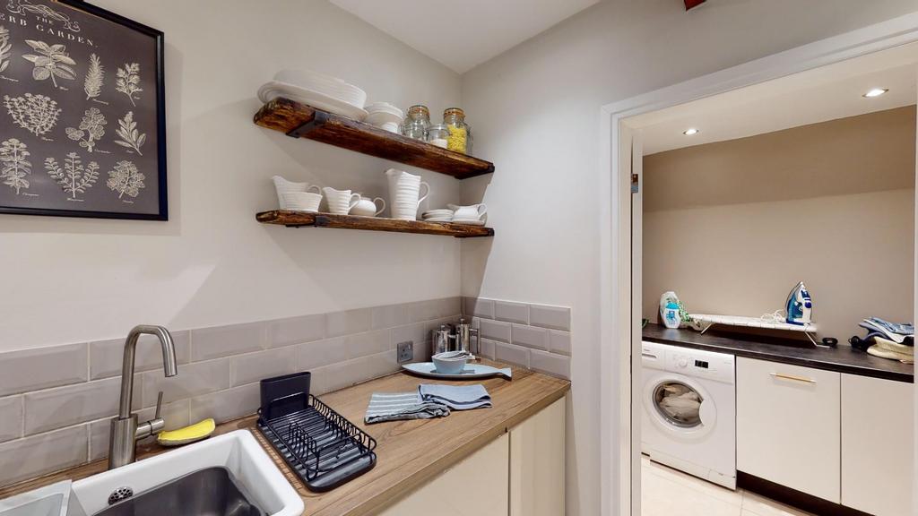 Gainsborough-Ct-08072023 142447.jpg