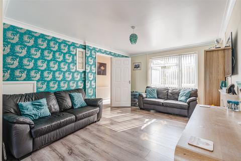undefined, Chesley Close, Worthing, West Sussex, BN13
