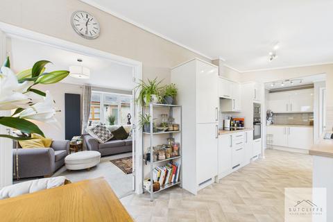 2 bedroom park home for sale, Garstang Bypass Road, Garstang, PR3