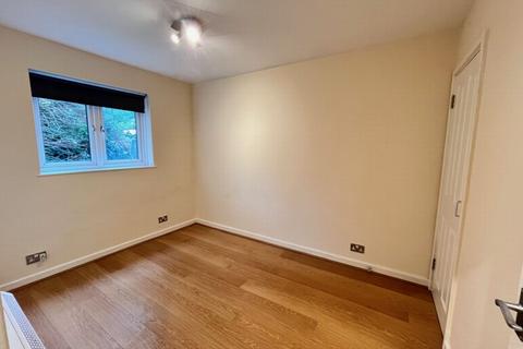 undefined, Glyn Avenue, New Barnet, EN4
