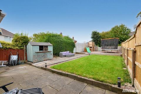 undefined, Alexandra Grove, Runcorn