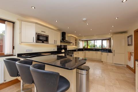 3 bedroom detached house for sale, Lower Broadheath, Worcester, Worcestershire