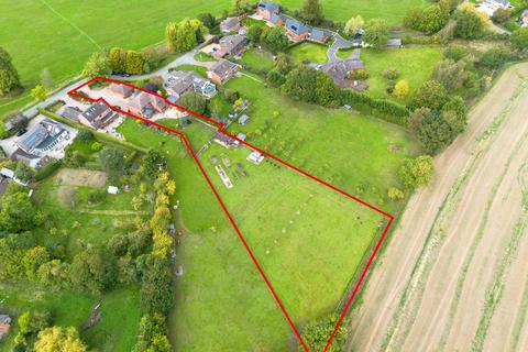 undefined, Lower Broadheath, Worcester, Worcestershire