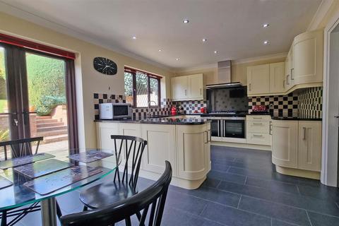 undefined, Houndsfield Lane, Wythall