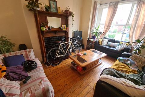 undefined, Stanmore Road, Leeds LS4