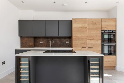 3 bedroom semi-detached house for sale, Romsey Road, Winchester, SO22