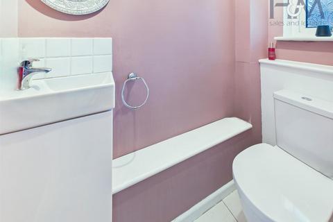 27 Aubries, Walkern, Stevenage, SG2 7NJ
