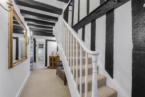 undefined, Hoe Lane, Nazeing