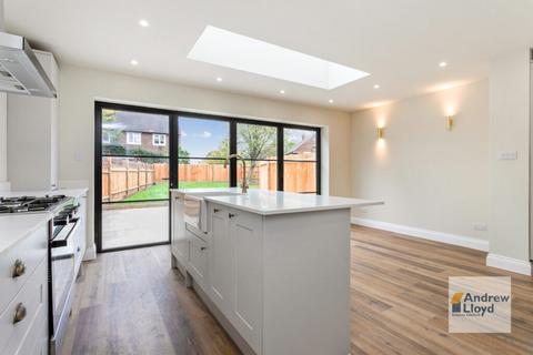 3 bedroom semi-detached house for sale, 3 Bedroom Semi Detached House – Blanche Lane, South Mimms EN6
