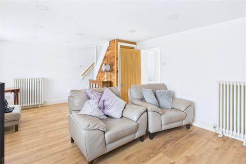 undefined, Blunsdon Road, Wiltshire SN25