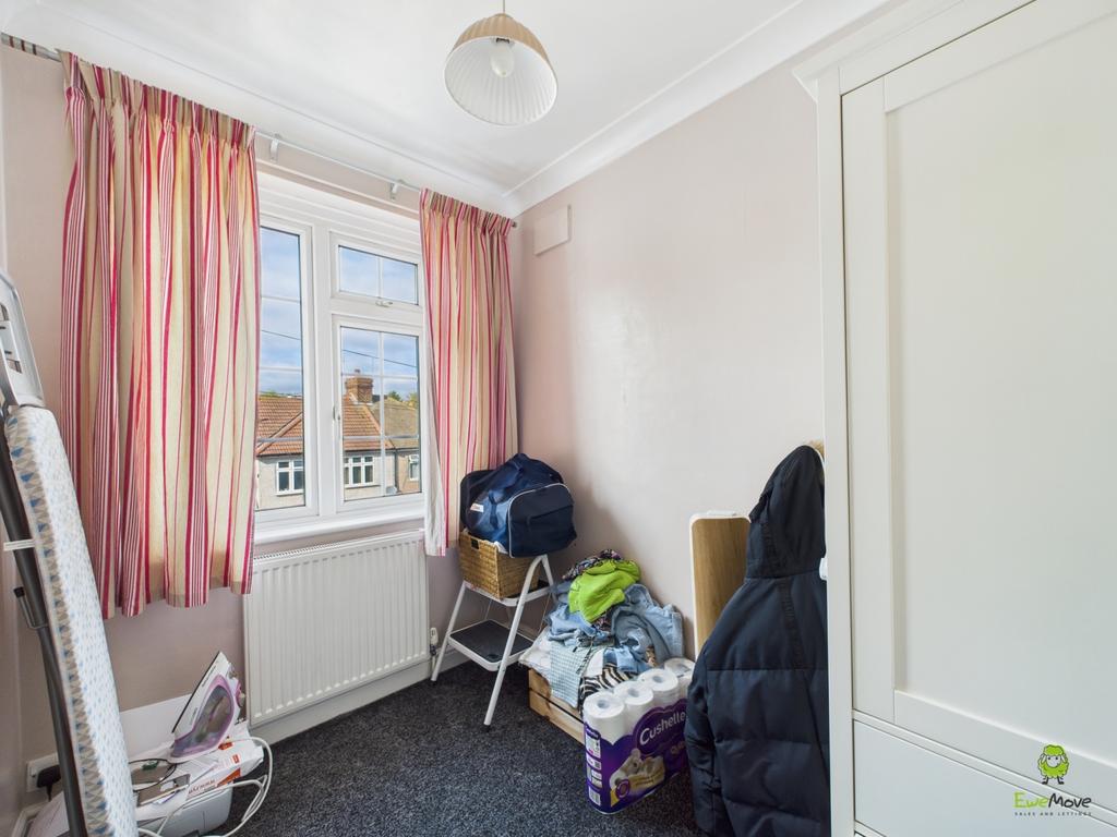 Presented by Kevin at Ewe Move Bexleyheath and Dart