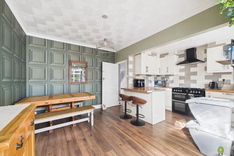 undefined, Iris Crescent, Bexleyheath, Kent, DA7