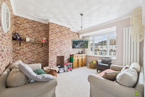 undefined, Iris Crescent, Bexleyheath, Kent, DA7