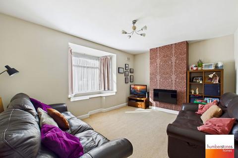 3 bedroom semi-detached house for sale, Bleakhouse Road, Oldbury