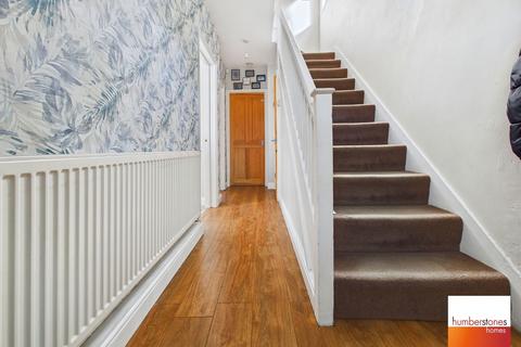 3 bedroom semi-detached house for sale, Bleakhouse Road, Oldbury