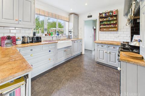 4 bedroom detached house for sale, Steeple View, Stoke St. Michael