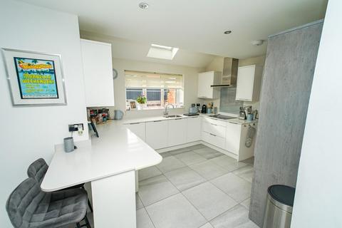 4 Brookfields, Stoke Hammond, Milton Keynes, MK17 9FR