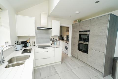 4 Brookfields, Stoke Hammond, Milton Keynes, MK17 9FR